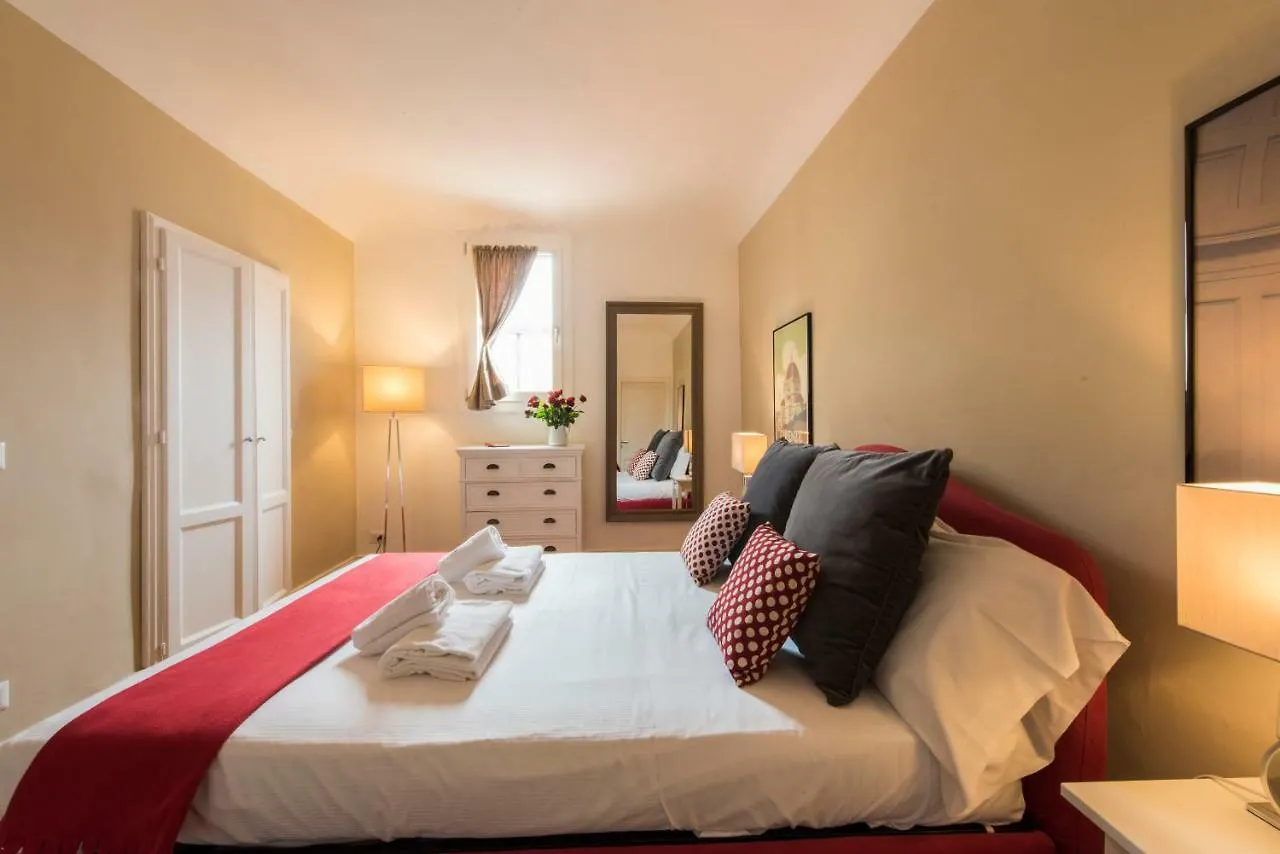 Apartment Hotel 14 Via Nuova De' Caccini Florenz